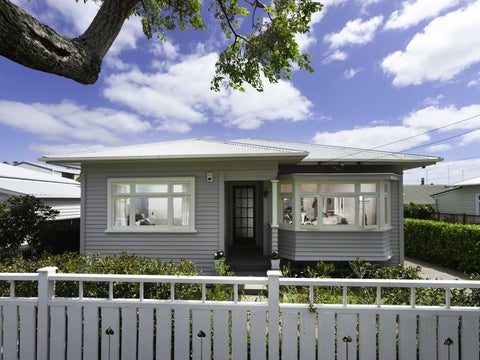 1/19 Moller Street, Beach Haven, Auckland