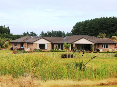 700 Waitarere Rise Avenue , Waitarere Beach, Levin