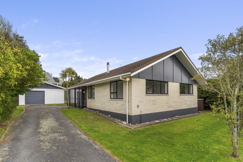 99 Norfolk Crescent, Otaki Beach, Otaki
