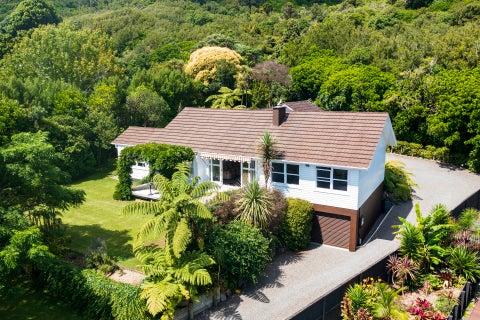 11 Tui Crescent, Waikanae, Waikanae