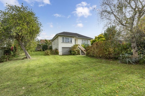 29 Brookfield Avenue, Onehunga, Auckland