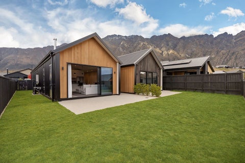 11 Coopworth Road, Jacks Point, Queenstown