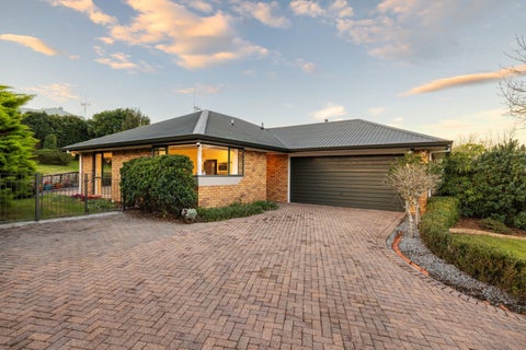 17 Cashmere Place, Flagstaff, Hamilton