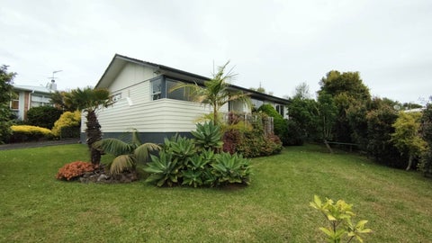 26 Powrie Street, Glenfield, Auckland