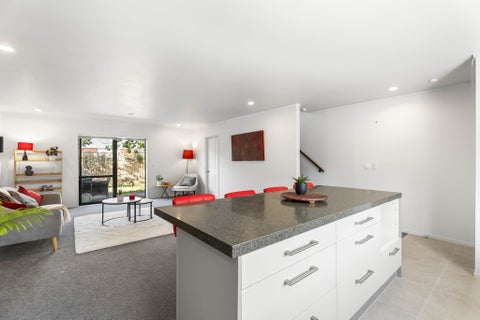 3 Elwarth Way, Ranui, Auckland