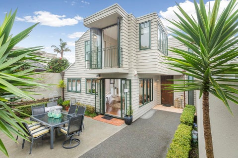 2 Rewiti Street, Orakei, Auckland