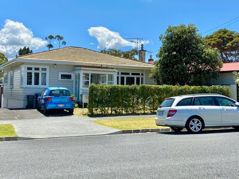 42 Fontenoy Street, Mount Albert, Auckland