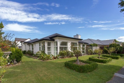 2 Glen Oaks Drive, Northwood, Christchurch