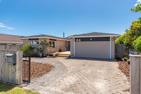 23 Oriwa Street, Waikanae