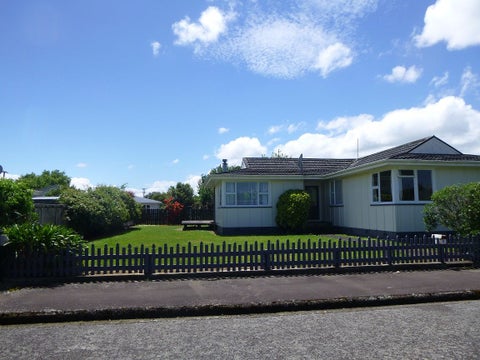 2 Maire Street, Pahiatua
