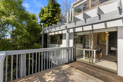 605 East Coast Road, Browns Bay, Auckland