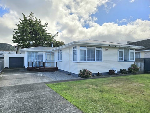5 Holyoake Crescent, Avalon, Lower Hutt