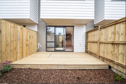 4/24 Tomo Street, New Lynn, Auckland