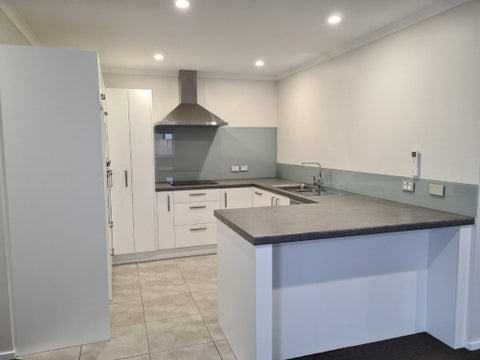 8 Ridgedale Crescent, Flagstaff, Hamilton
