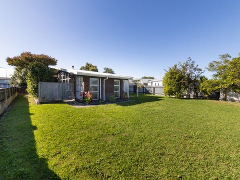 3 Venus Way, Milson, Palmerston North