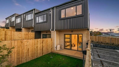 5/50 Newington Road, Henderson, Auckland