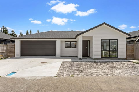 11 Hard Beech Street, Takanini, Auckland