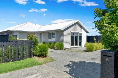 16 Empire Crescent, Papamoa, Papamoa