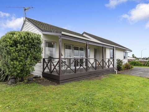 2 Rosewood Place, Paraparaumu