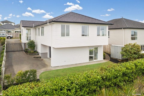 10 Bine Crescent, Orewa, Orewa
