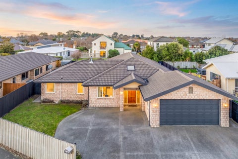 17 Cunneen Place, Aidanfield, Christchurch