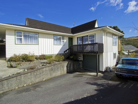 24 Timaru Grove, Kelson, Lower Hutt