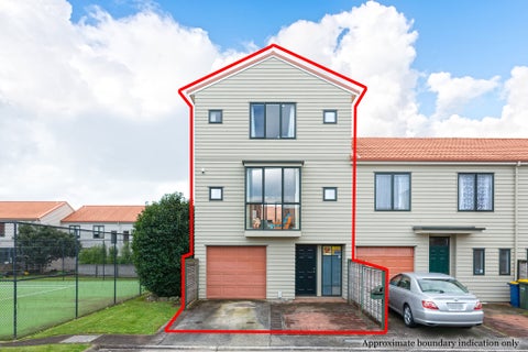 84/1 Ambrico Place, New Lynn, Auckland