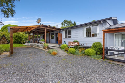 12 Omaki Road, Owhango