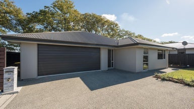 53 Malone CRES, Tasman