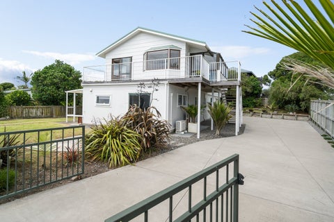 350 Papamoa Beach Road, Papamoa Beach, Papamoa