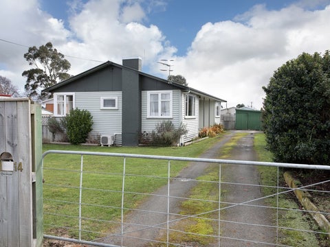 14 Racecourse Avenue, Marton
