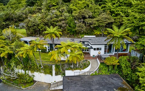 570 Stokes Valley Road, Stokes Valley, Lower Hutt