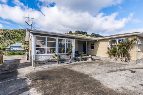 184 Raumati Road, Raumati Beach, Paraparaumu