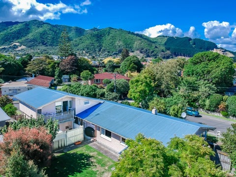 4 Iti Grove, Waikanae