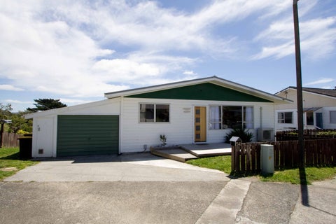 54 Edgecombe Street, Newlands, Wellington