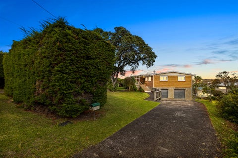 39 Cliff Road, Torbay, Auckland