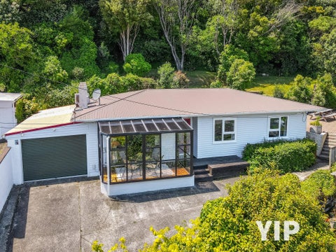 98 Helston Road, Paparangi, Wellington