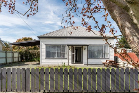 79 Spenser Street, Milton