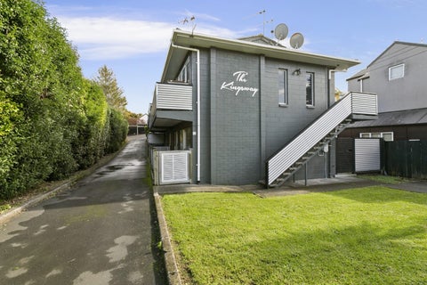 2/11 Kingsway Avenue, Sandringham, Auckland