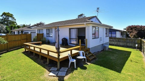 1/47 Carnoustie Drive, Wattle Downs, Auckland