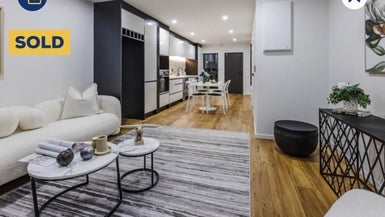 2/1 Photinia Place, Botany Downs, Auckland
