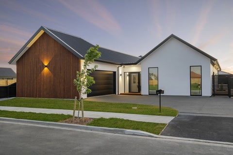 24 Wakeman Drive, Lincoln, Lincoln