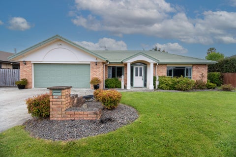 49 Cairns Crescent, Rototuna, Hamilton