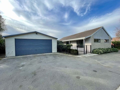40 Millstream Drive, Lincoln, Lincoln