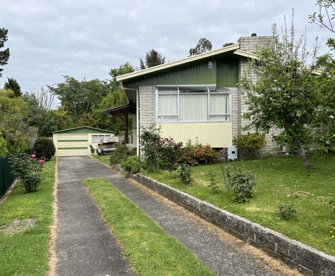 16 Splitt Avenue, Glenview, Hamilton