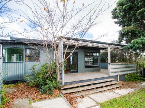 25 Sweetman Avenue, Paraparaumu Beach, Paraparaumu
