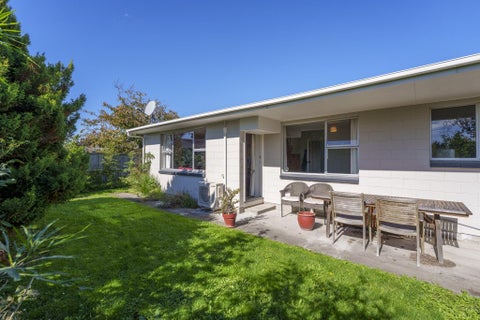 2/54B Dallington Terrace, Dallington, Christchurch