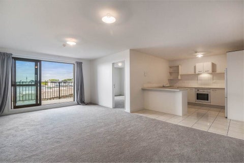 9/241 Hinemoa Street, Birkenhead, Auckland