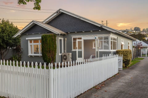 12 Koromiko Street, Saint Martins, Christchurch