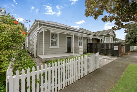 48 Cardwell Street, Onehunga, Auckland